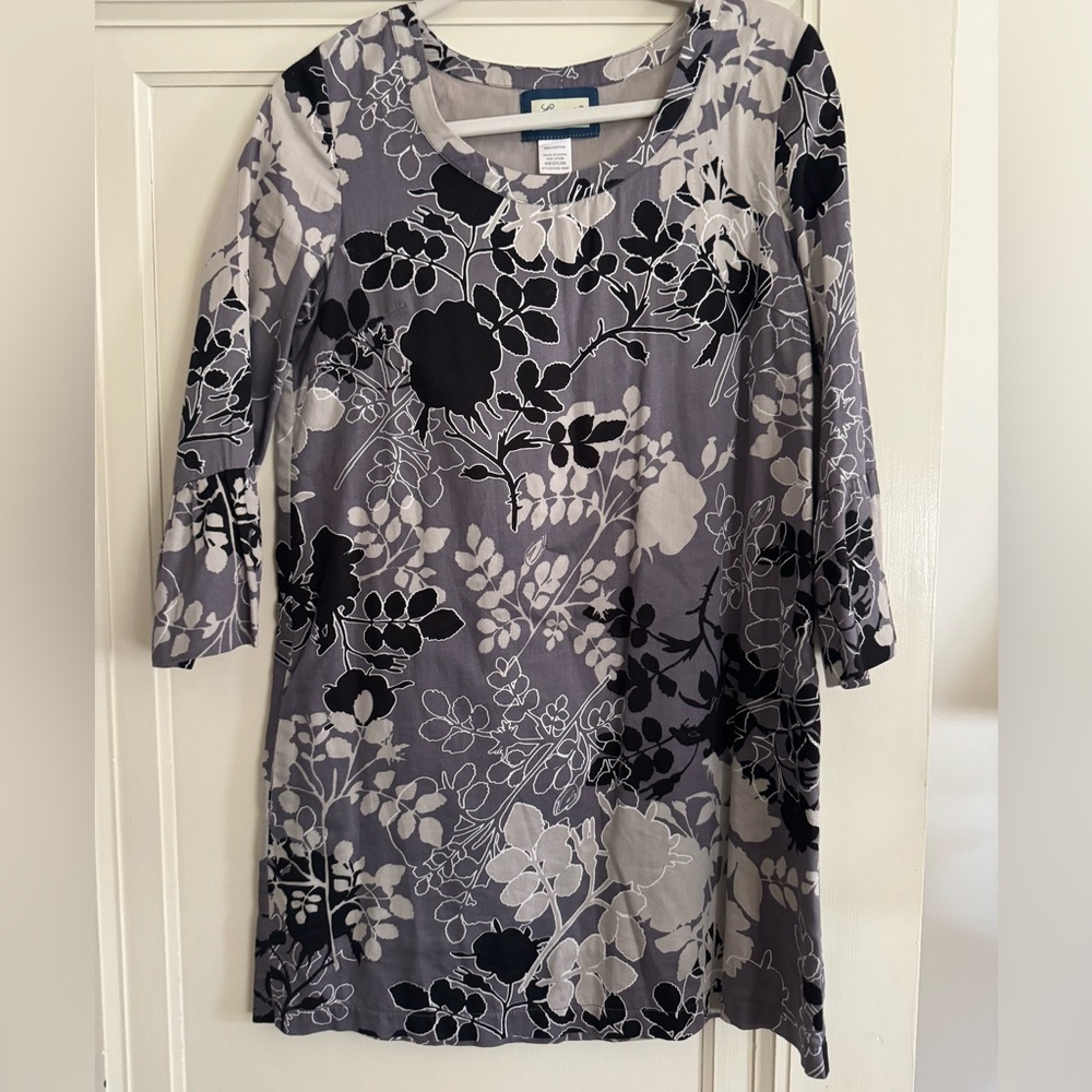 Emmelee grey floral patterned dress